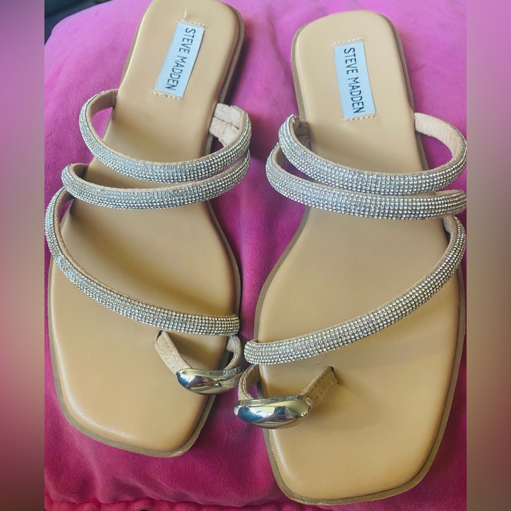 Steve Madden Rhinestone Fiyona Sandals with Silver Toe Ring